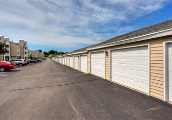 Outdoor single stall garages